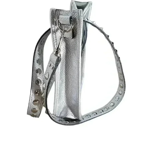 STEVE MADDEN B-Wylie Vegan Leather Silver Crossbody with Studs - RETAIL $68 - Picture 4 of 5